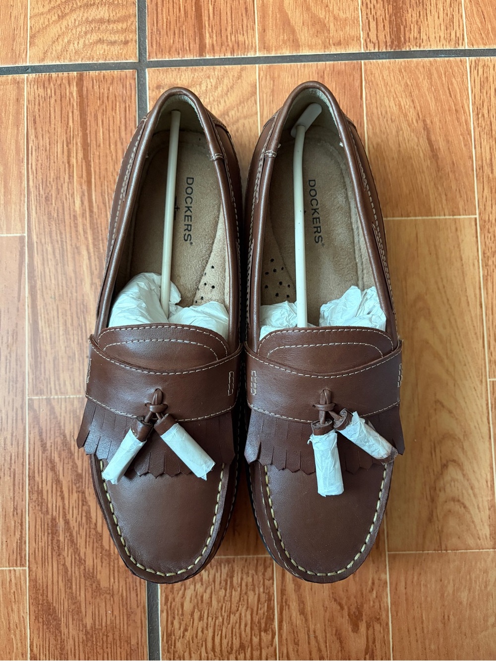 NWOT Men’s Dockers Sinclair Kiltie Tassel Loafers in brown leather US8